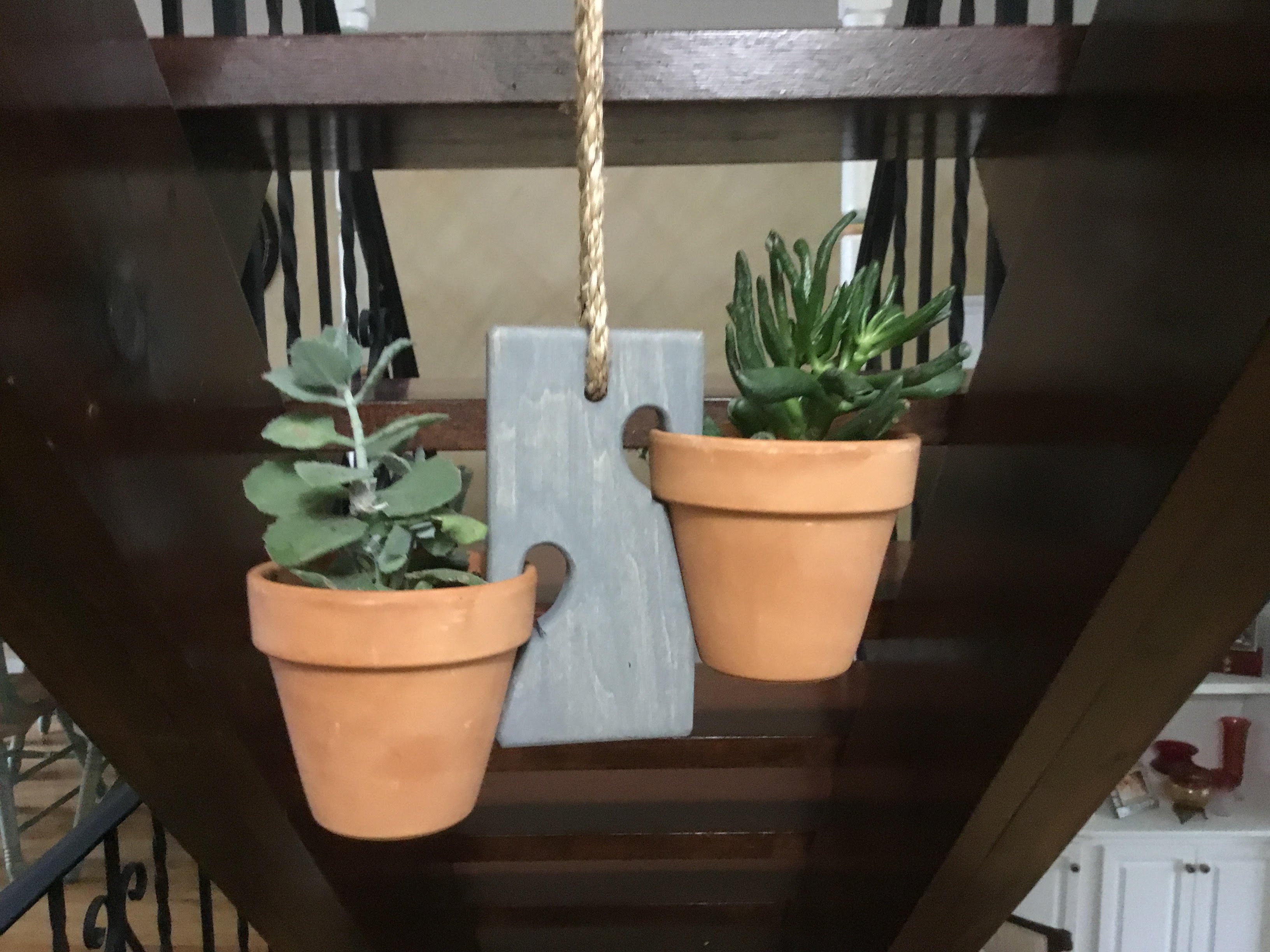 2 Pot Mini Swing in Weathered Gray 
